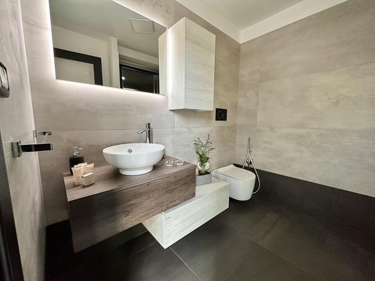 Marbel Suite Adelfia ภายนอก รูปภาพ